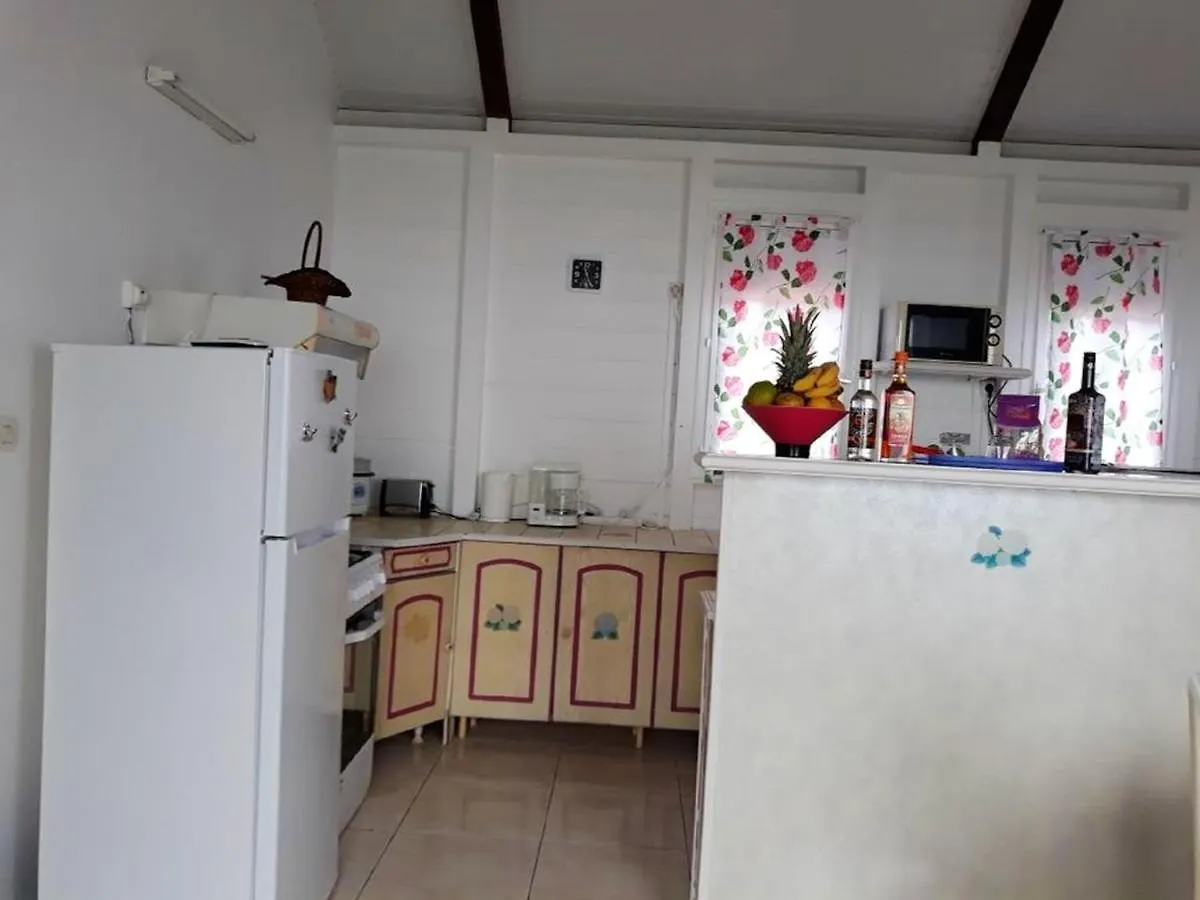 Appartement Charmant A Riviere Pilote Avec Vue Sur Montagnes 42M² 0*, Rivière-Pilote Martinik