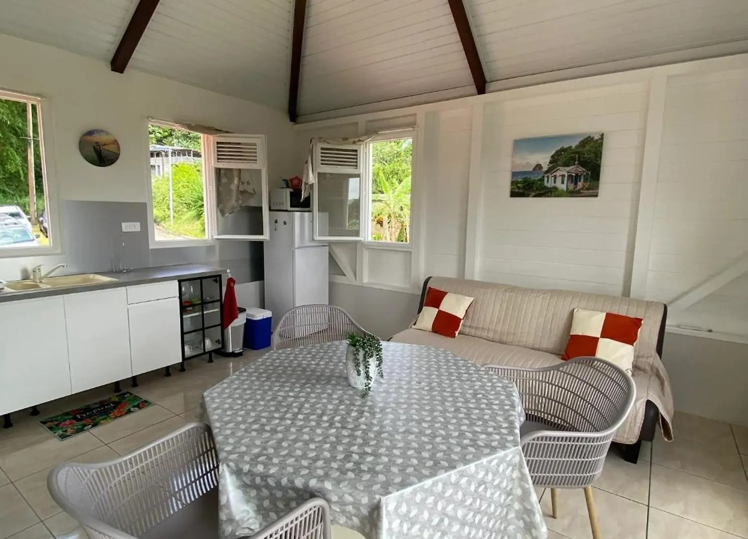Appartement Charmant A Riviere Pilote Avec Vue Sur Montagnes 42M² 0*, Rivière-Pilote