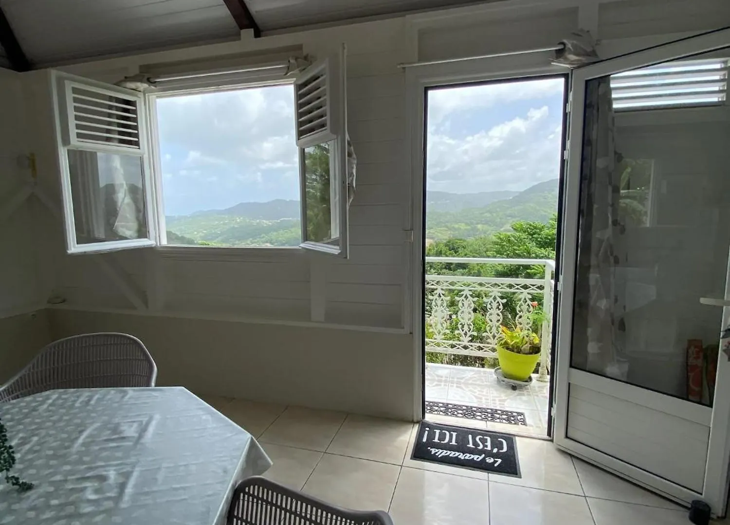 Appartement Charmant A Riviere Pilote Avec Vue Sur Montagnes 42M² 0*, Rivière-Pilote Martinik